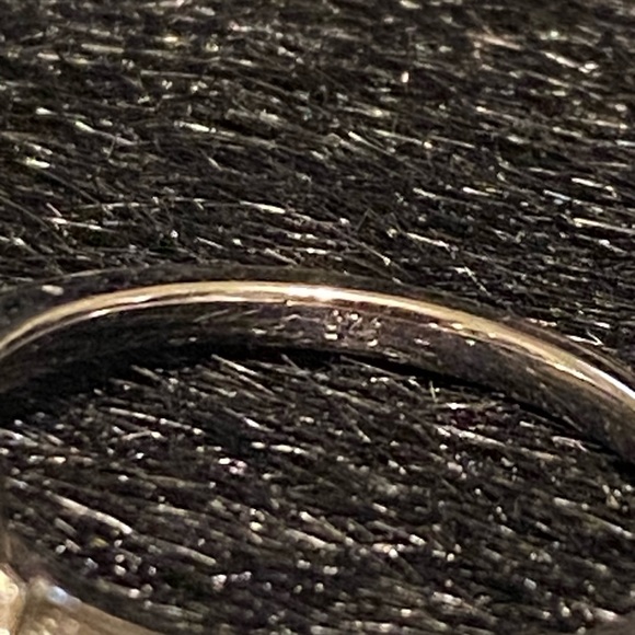 Zales diamond Halo Ring - Picture 4 of 4